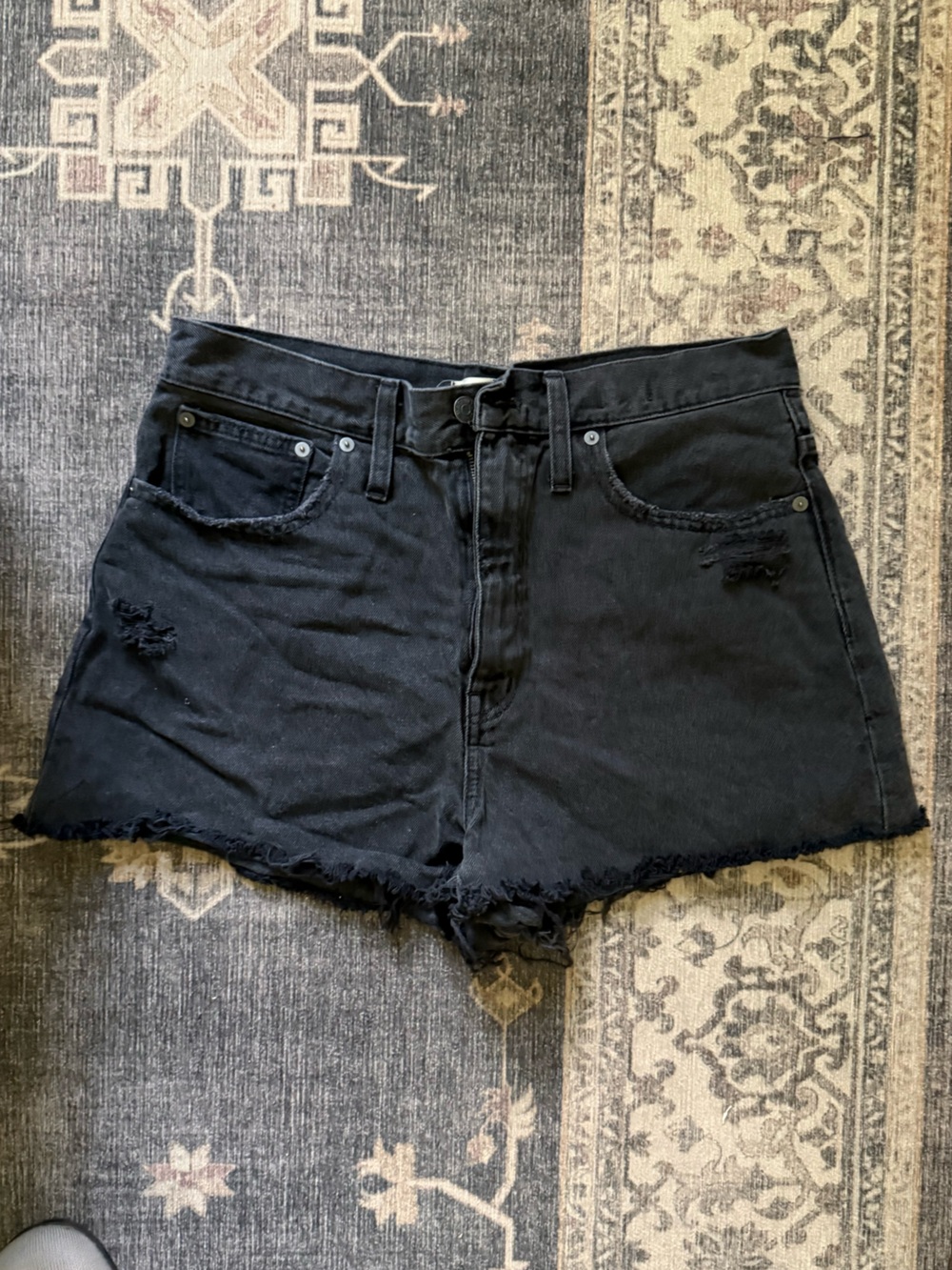 Madewell Black High-Rise Momjean Raw Hem Denim Shorts